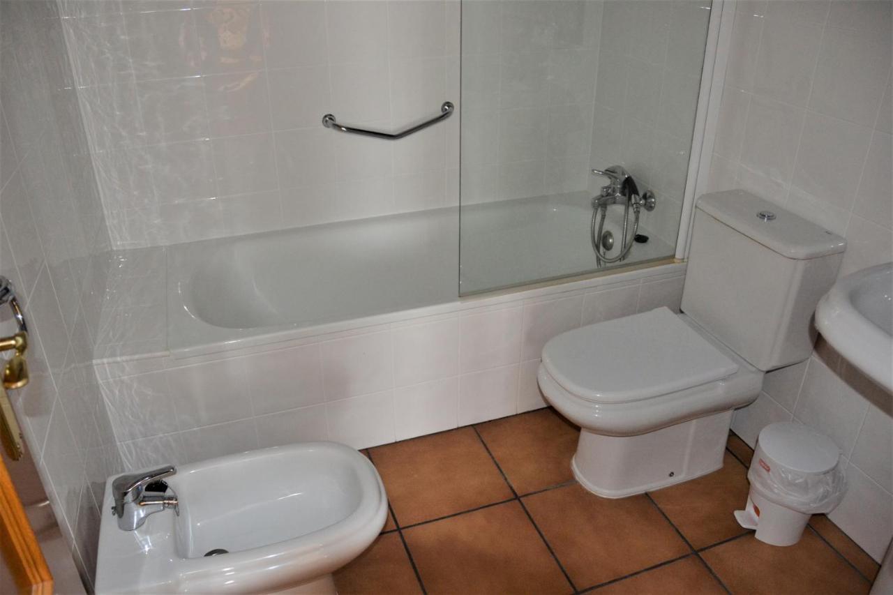 Hostal Infanta Dona Leonor Palencia Exterior photo